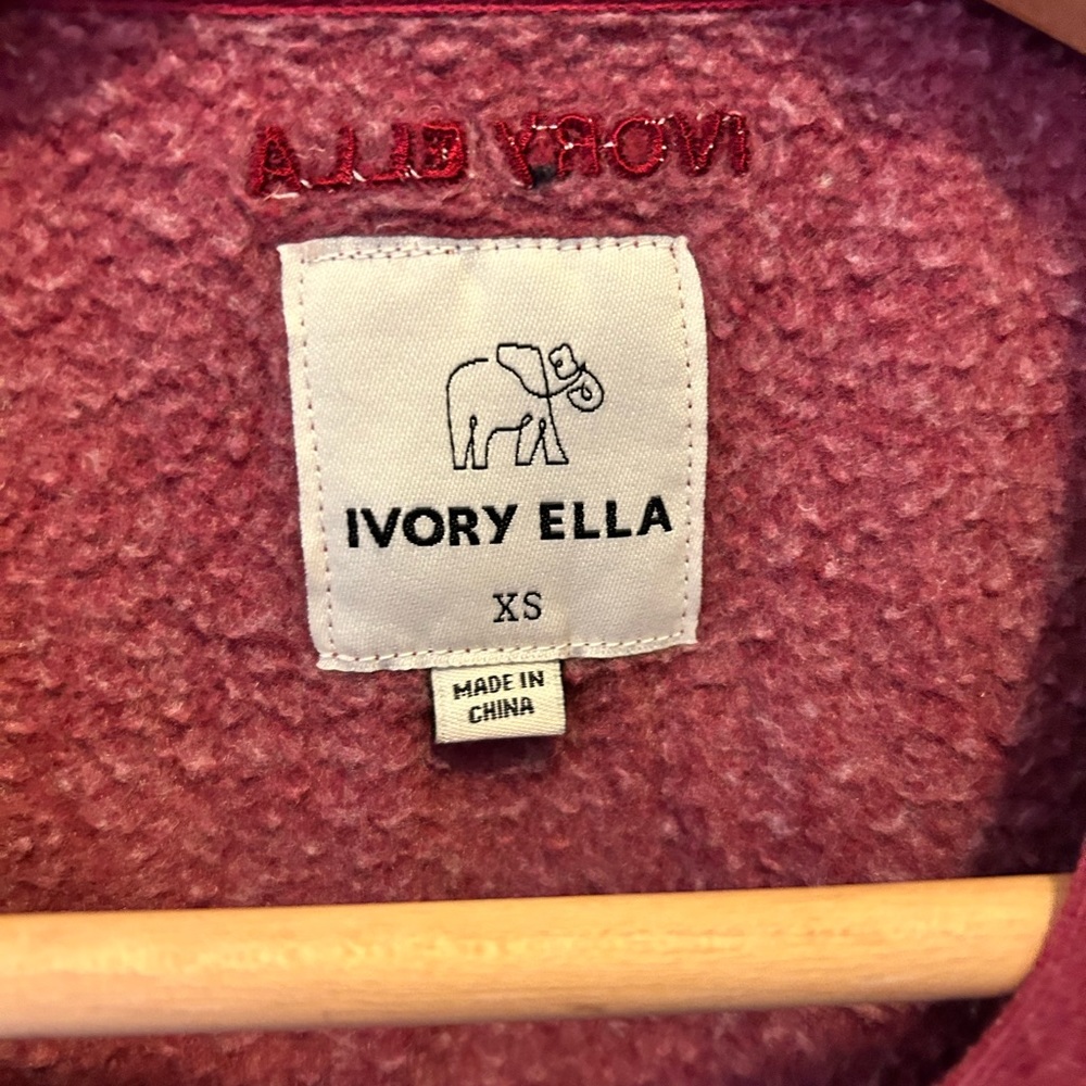 Ivory Ella Sweatshirt - Picture 6 of 7
